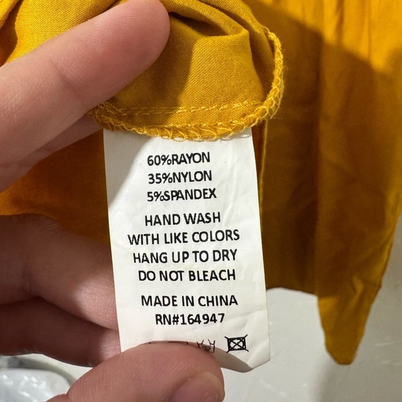 Rowdy Crowd Guadalupe Embroidered Mustard Yellow Aztec Print Blouse Sz XL - Picture 11 of 11